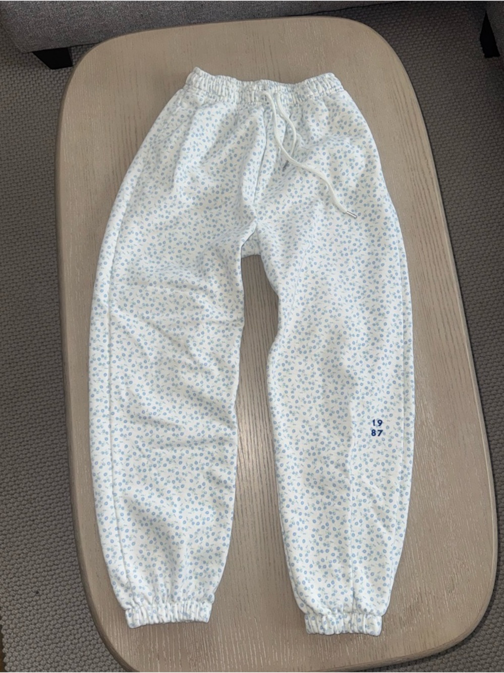 1987 luxury line sweatpants size medium